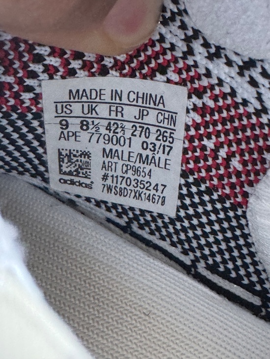 Adidas Yeezy Boost 350 V2 Zebra CP9654 Mens 9 No Box Missing 1 Insole AS-IS main image 5